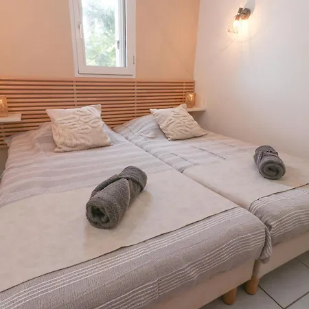 Charma By Pom, Clim, Pkg, Piscine *